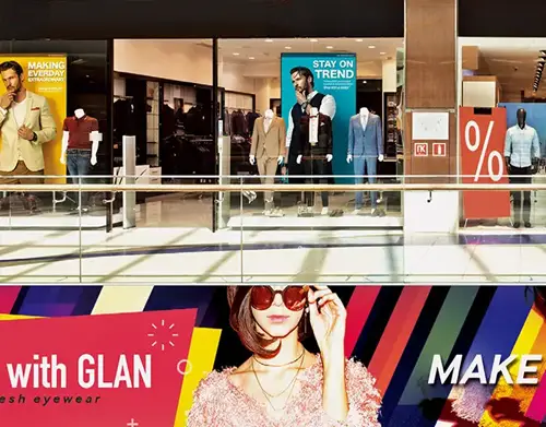 digital signage in retail setting