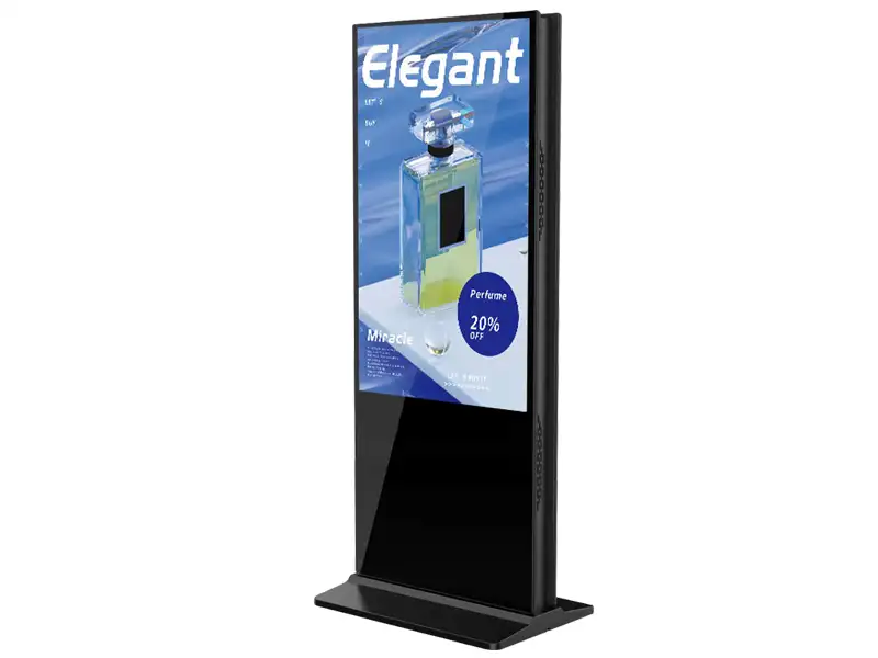 Linea Double Sided Kiosk installed in a public space (2)