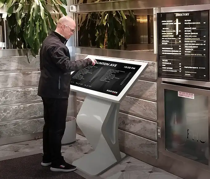 Les kiosques interactifs engagent les employés et les visiteurs